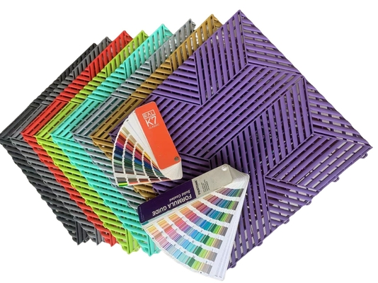 3D Garage Floor Interlocking Flexible Tiles Czarne Garagetrac Tiles