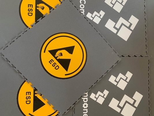 Płytki podłogowe ESD z wzajemnym zablokowaniem z PVC do garażu 10 Ohm